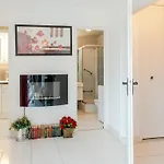 Les Flots Bleus-10 By Interhome Appartement