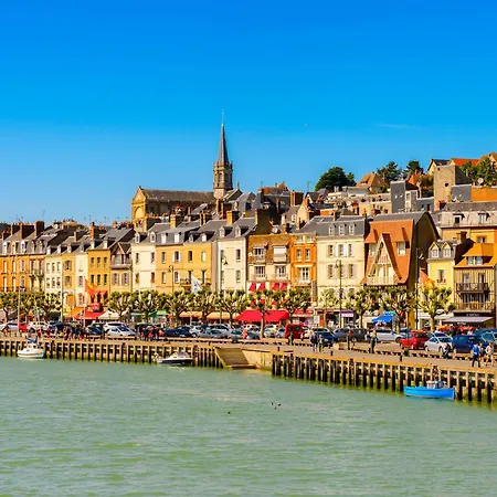 Apartment Les Flots Bleus-10 By Interhome